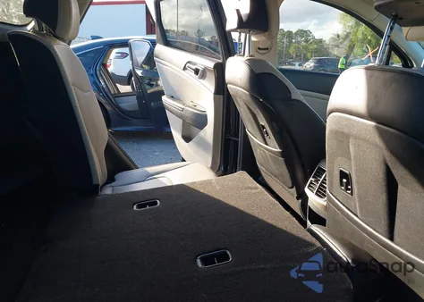 2024 Volkswagen Tiguan 2.0T Se R-Line Black z USA, uszkodzony, nr VIN 3VVCB7AX7RM038218